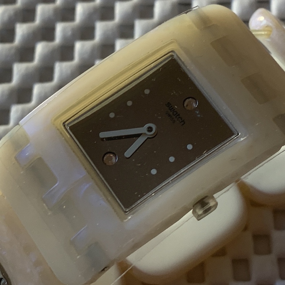 Swatch Watch - SUBW110B - SKYTOP - Picture 2 of 8